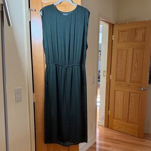 Vince Dark Green Midi Dress . gentle used